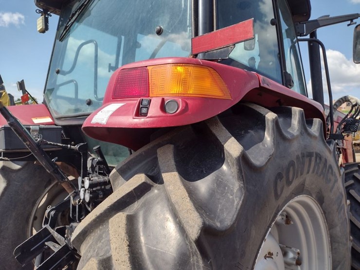 case-ih-farmall-95u-image-27