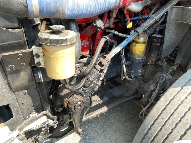 2011-international-prostar-image-56