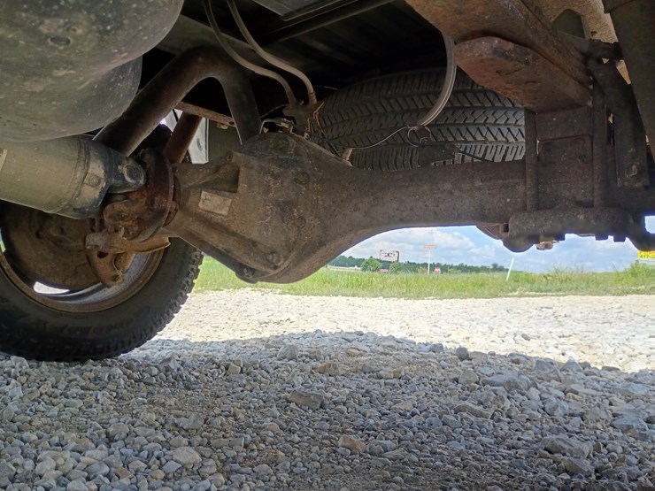 2010-toyota-tundra-image-86