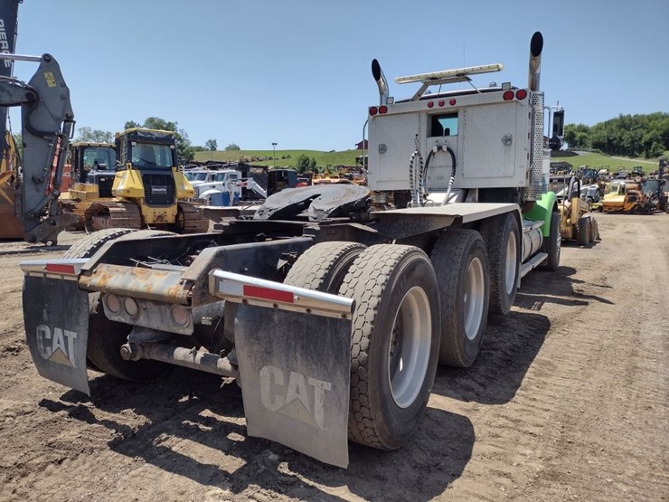 kenworth-w900-image-41