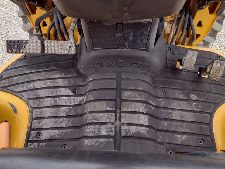 deere-110-image-10