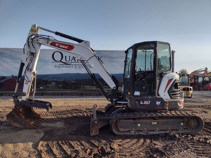 bobcat-e50-image-1