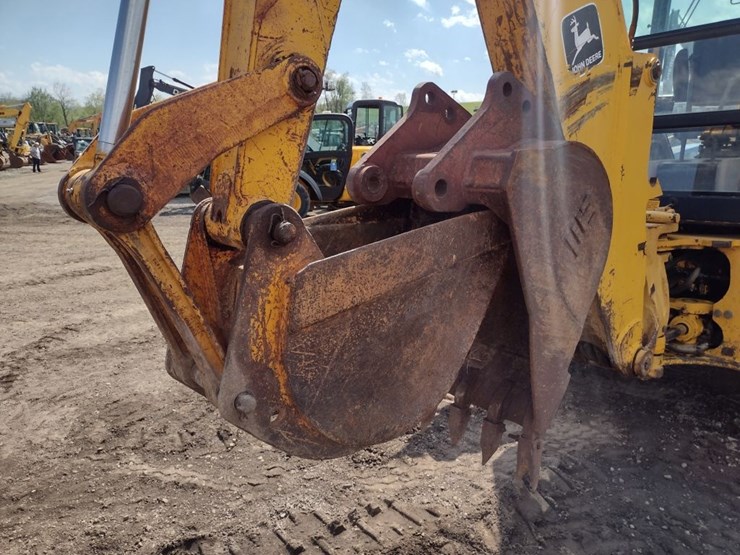 john-deere-310d-image-34