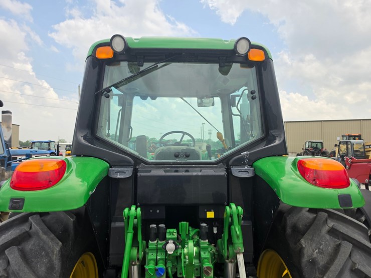 2019-john-deere-6130m-image-12