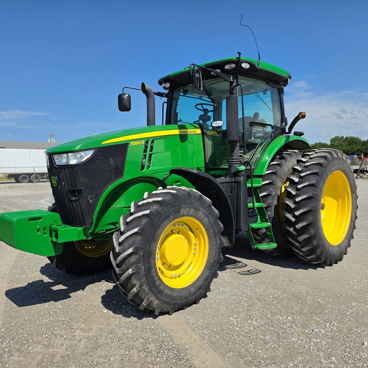 2013 JOHN DEERE 7260R