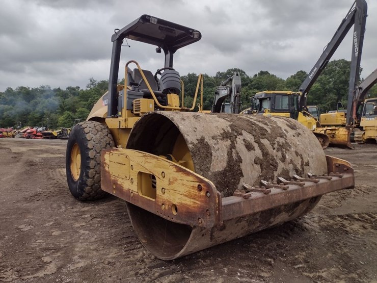 caterpillar-cs-563e-image-30