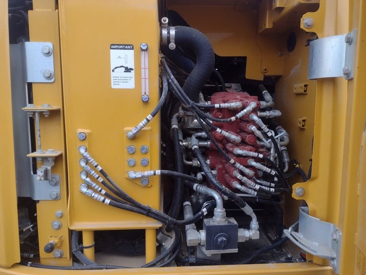 john-deere-85-image-41