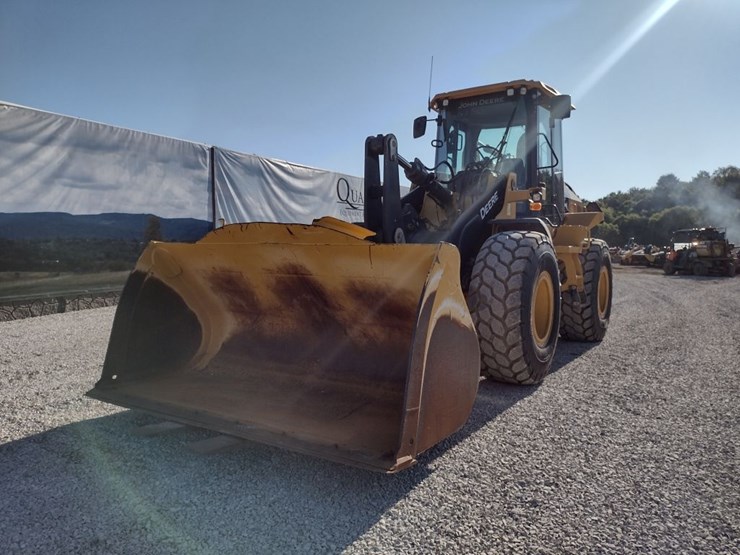 deere-544p-image-37