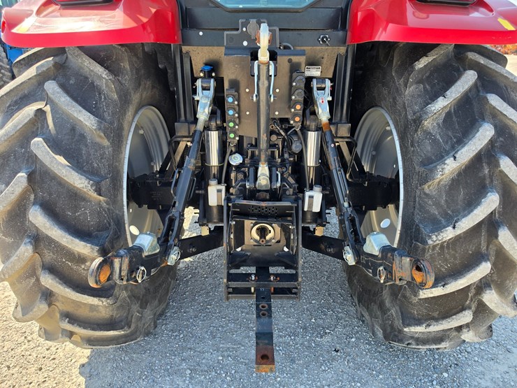 2022-case-ih-maxxum-145-image-18