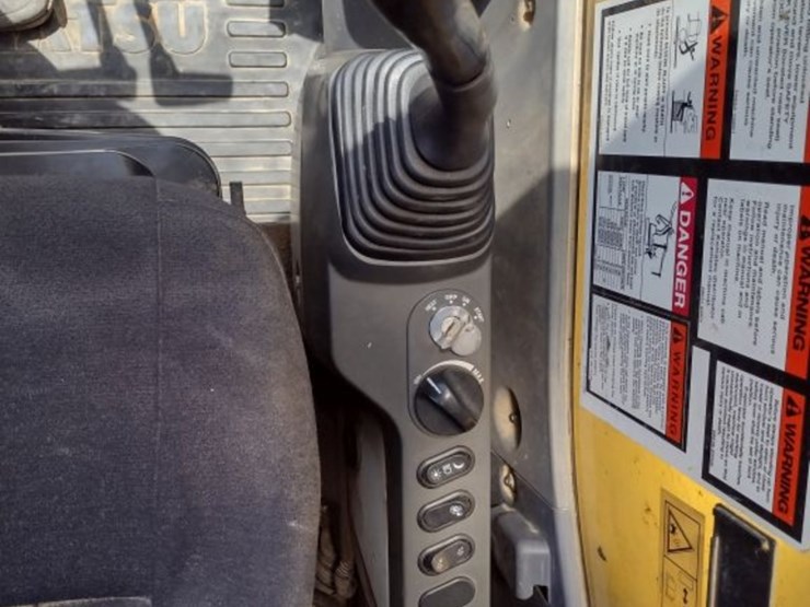 komatsu-pc450-lc-8-image-8