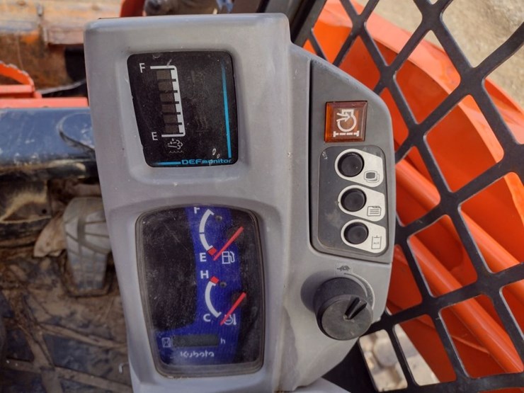 kubota-svl95-2s-image-7