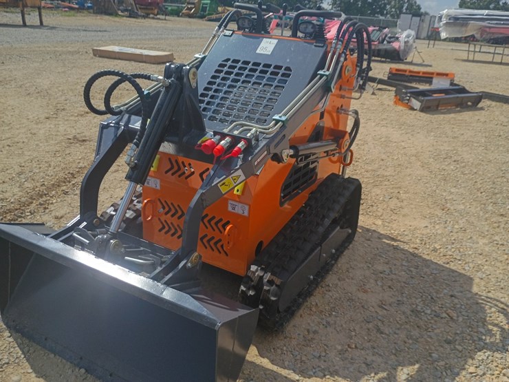 #l76-046-•-2026-landhonor-me380-mini-skid-steer-image-8