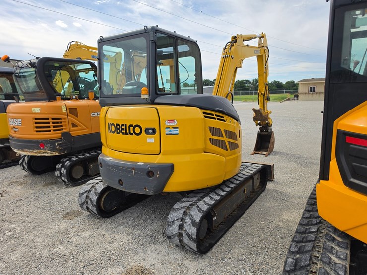 2021-kobelco-sk55srx-6e-image-16