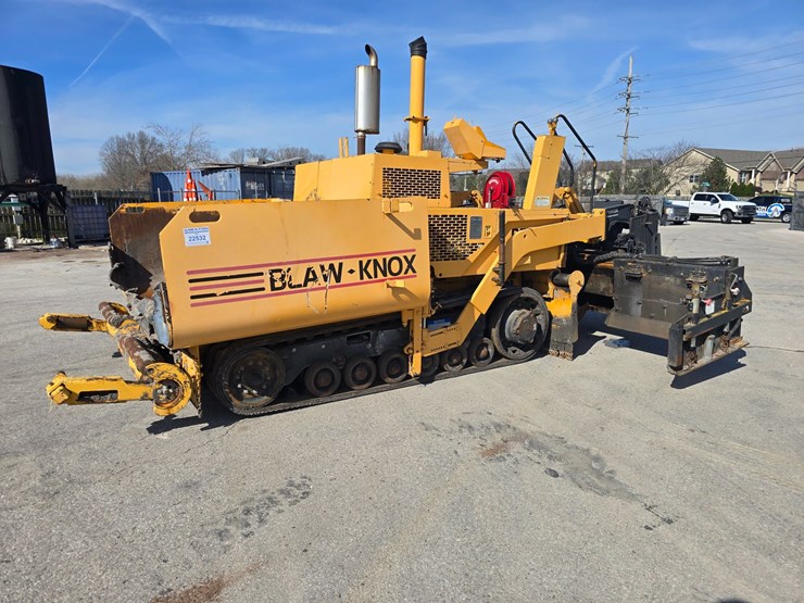 2004-blaw-knox-pf4410-image-4