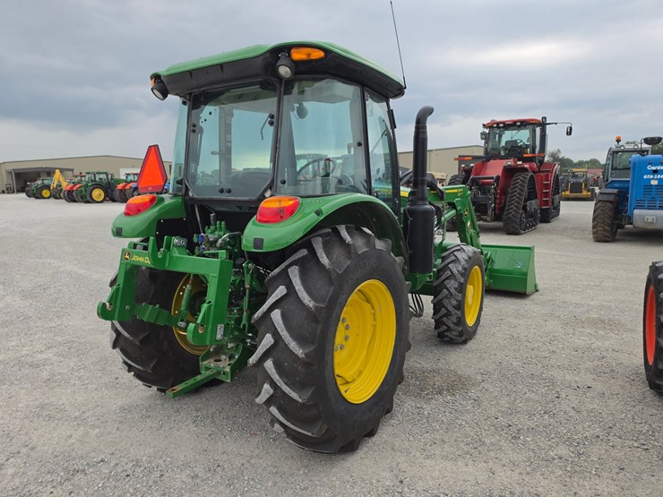 2023-john-deere-5100e-image-21