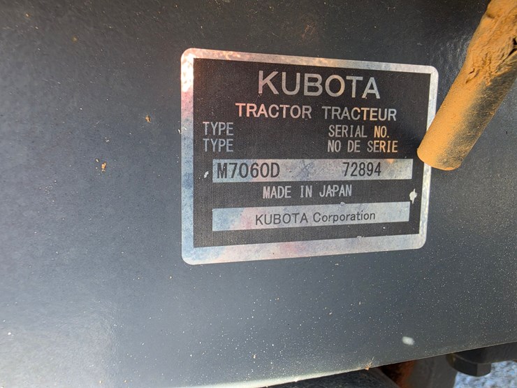 2017-kubota-m7060-image-9