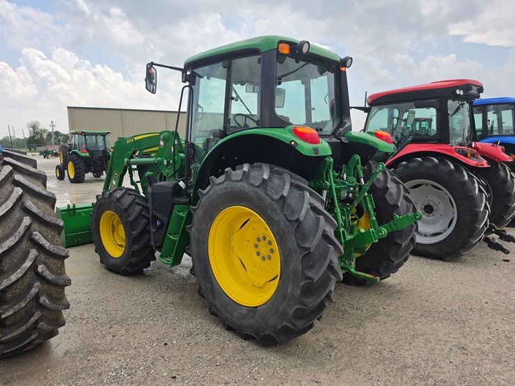 2019-john-deere-6130m-image-15
