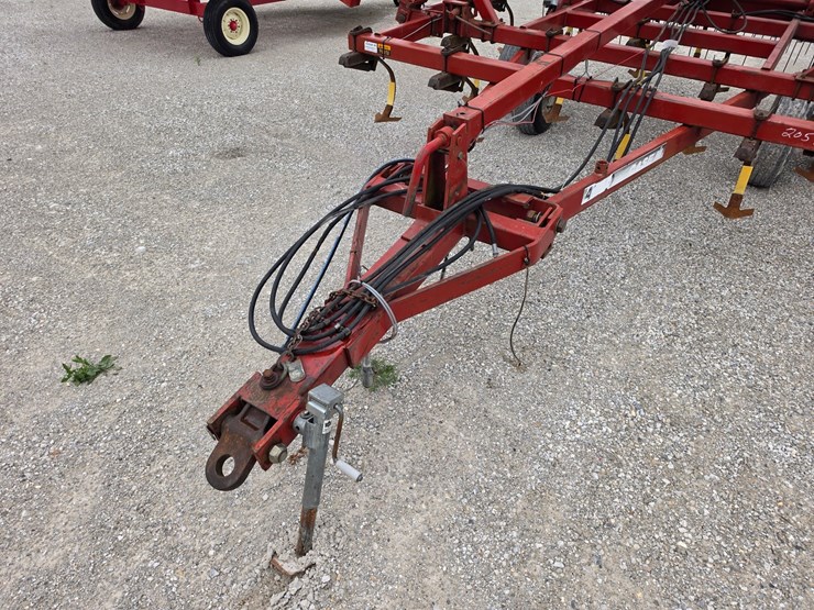 1998-case-ih-4300-image-2