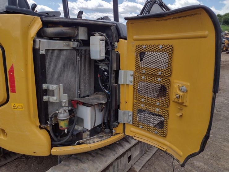 deere-30g-image-37