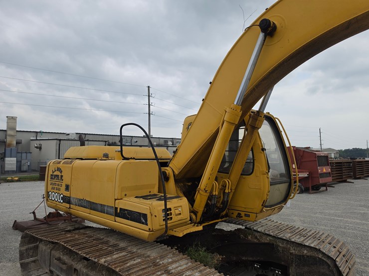 1998-deere-200-lc-image-21