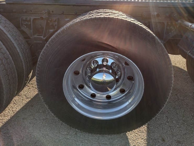 kenworth-w900-image-39