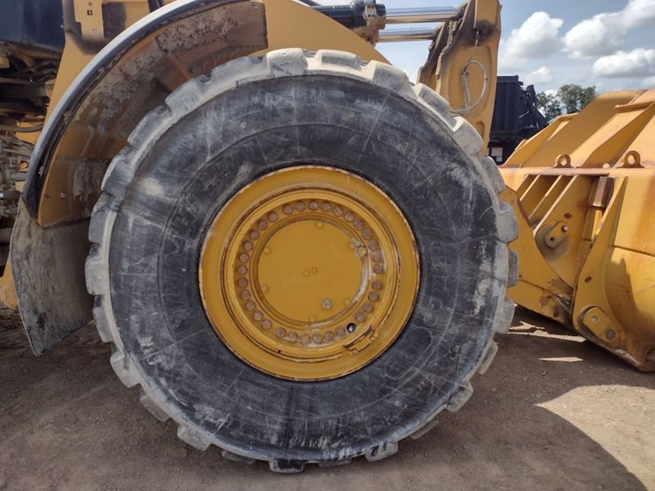 caterpillar-982m-image-30