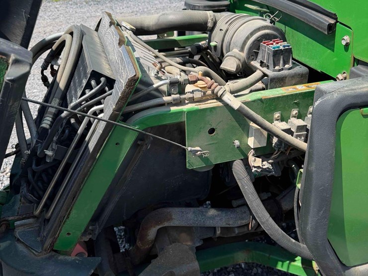 john-deere-1445-image-12