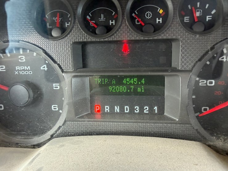 2009-ford-f350-image-9