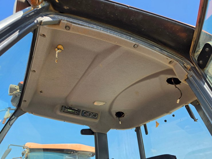 2014-kubota-m9960-image-9