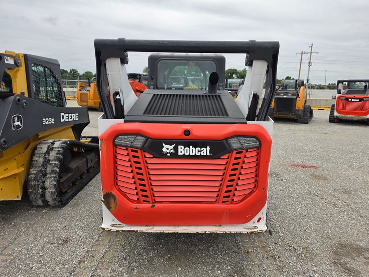 2021-bobcat-t76-image-17