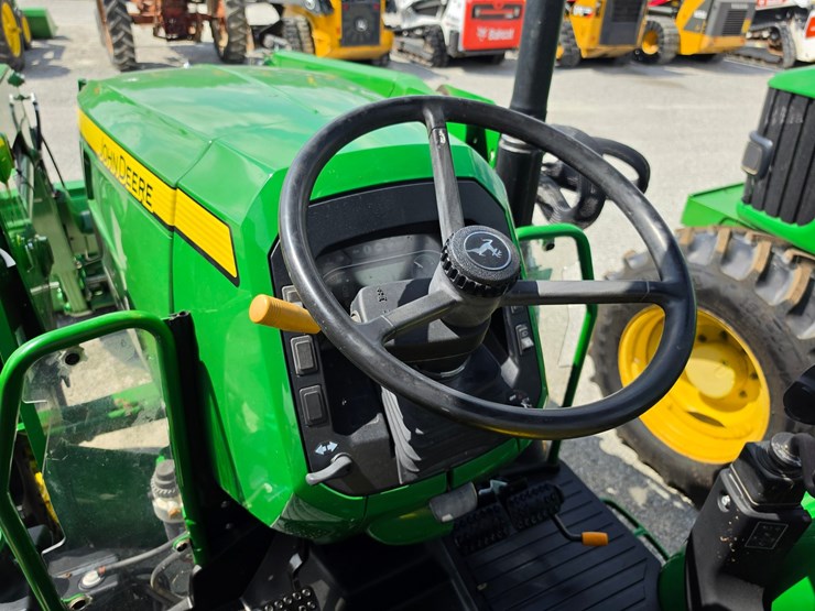 2022-john-deere-5090e-image-13