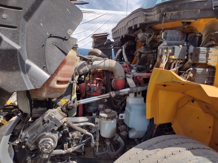 international-durastar-4300-image-32