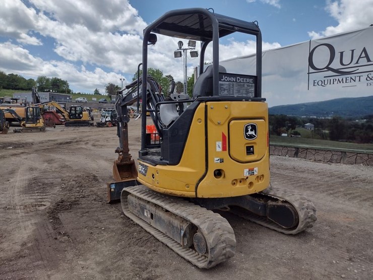 deere-30g-image-42