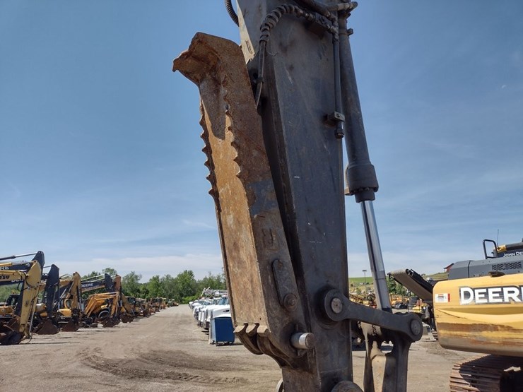 deere-210g-lc-image-26