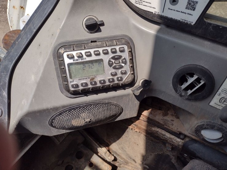 bobcat-t595-image-11
