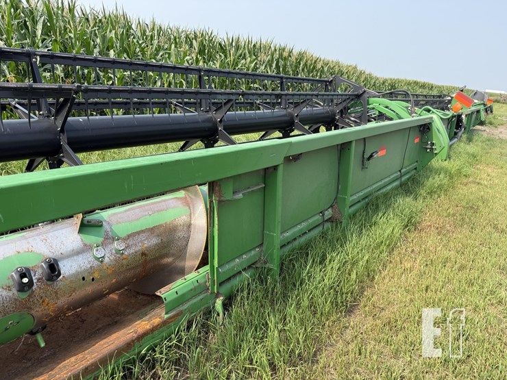 2009-john-deere-635f-image-7