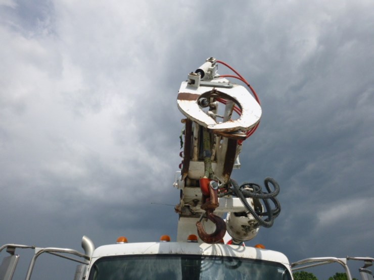 peterbilt-337-image-57