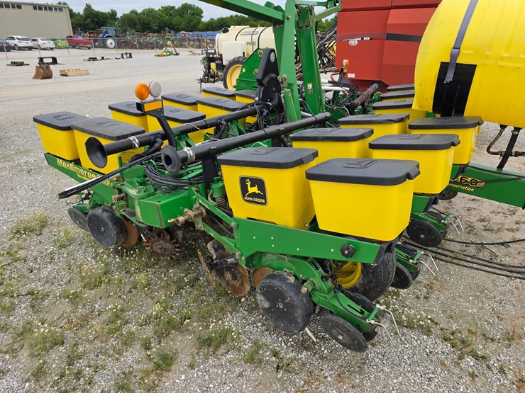 1997-john-deere-1760-image-4