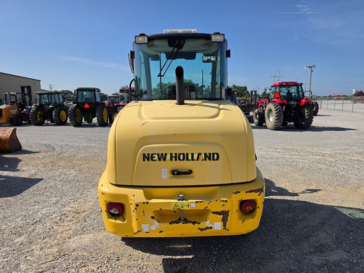 2016-new-holland-w80c-image-18