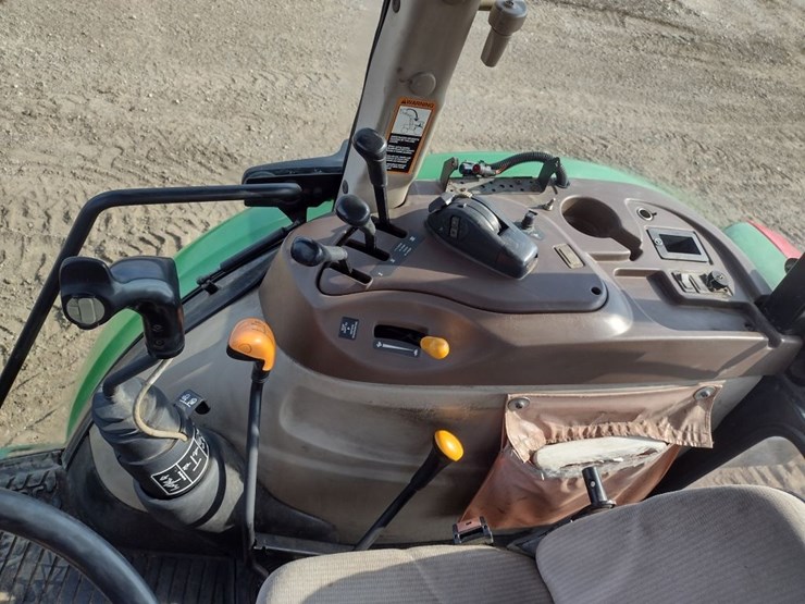 john-deere-5225-image-10