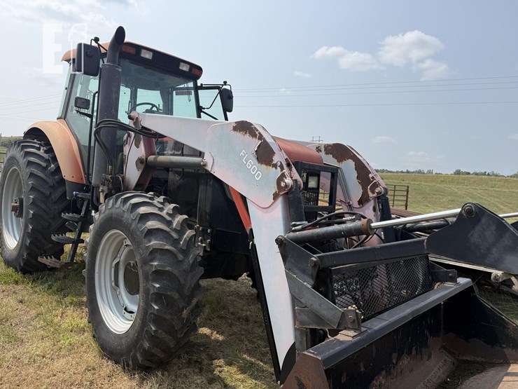 2005-agco-dt180-image-1