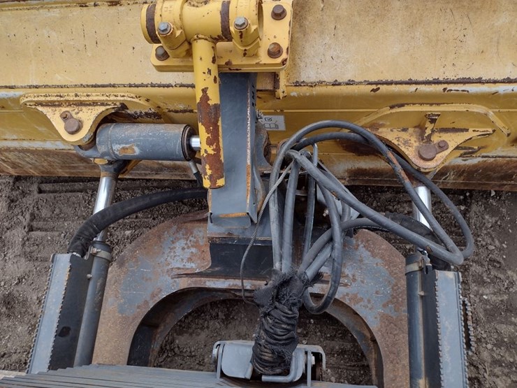 deere-700k-lgp-image-28