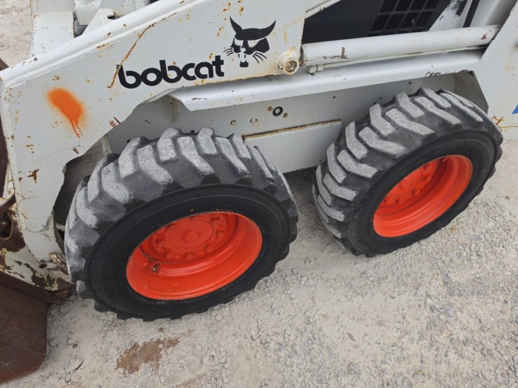 1991-bobcat-743b-image-12