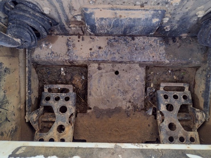 bobcat-t180-image-11