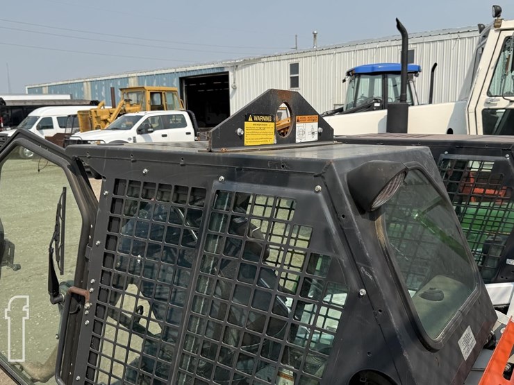2016-bobcat-s70-image-9