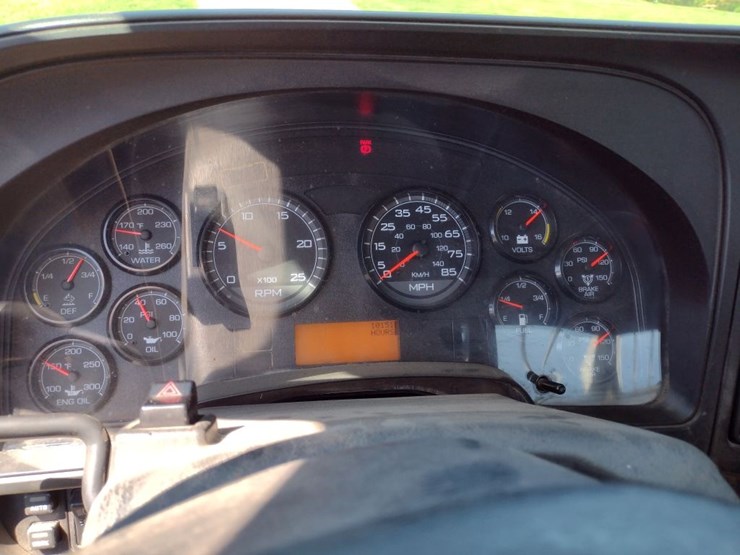 international-prostar-image-10
