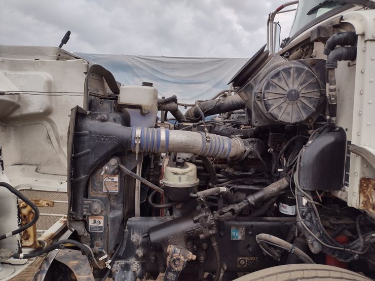 peterbilt-337-image-35