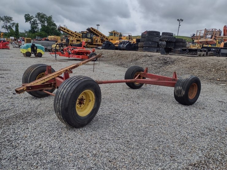 new-holland-234-image-1
