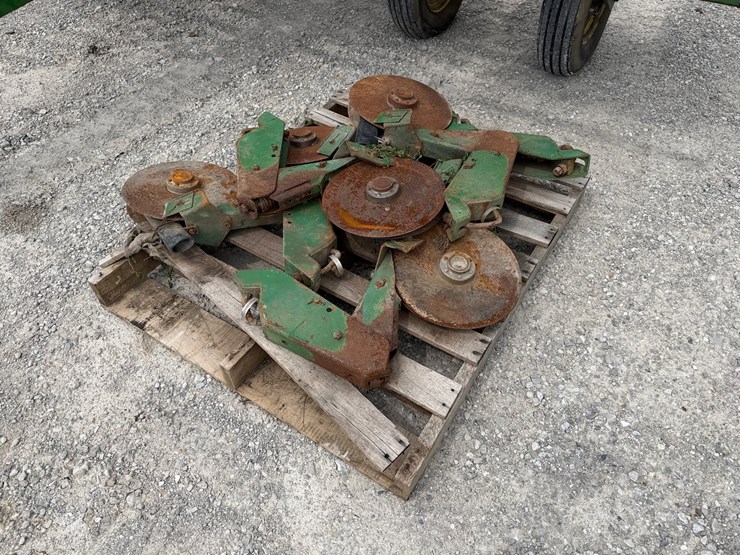 john-deere-7200-image-3