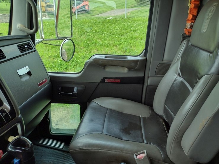 kenworth-t800-image-14